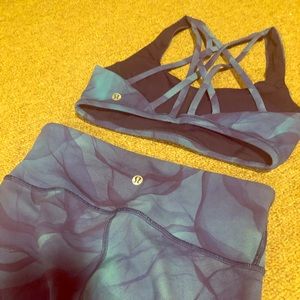 Lululemon Yoga Pants & Sports Bra Set